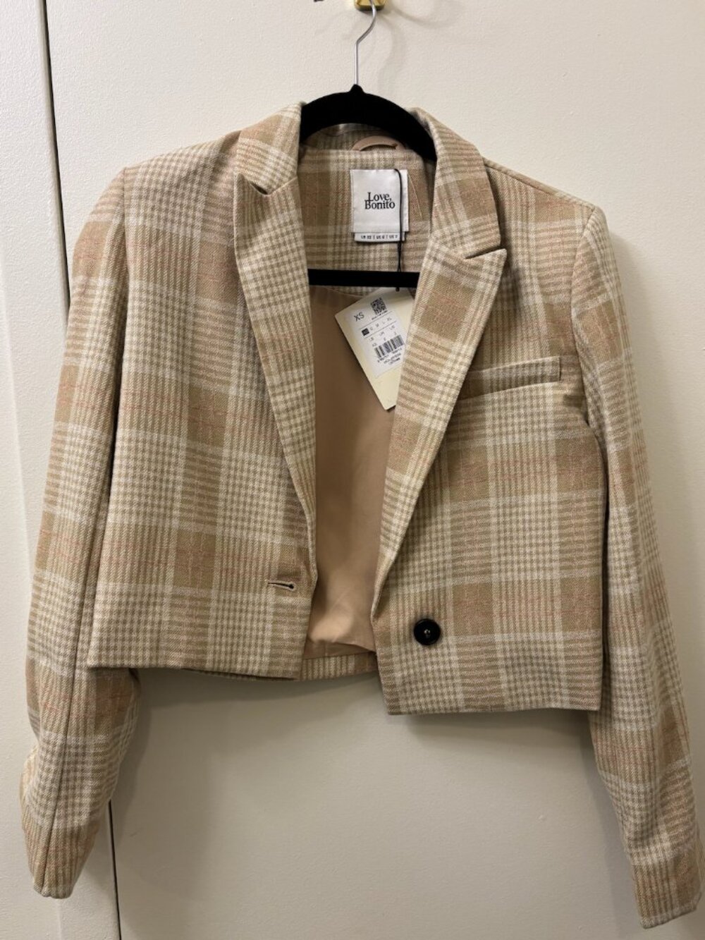 NWT Love Bonito Plaid Shoulder Padded Crop Blazer in Khaki - Picture 8 of 8